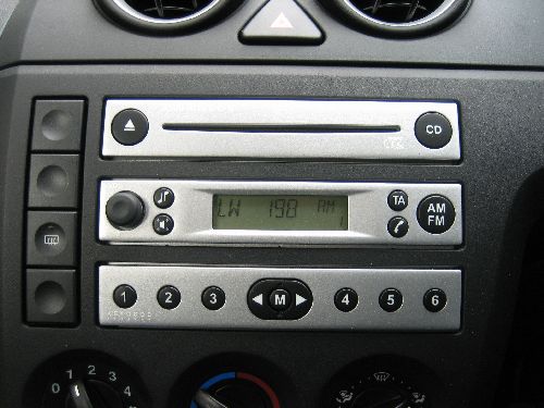 Автомагнитола pioneer deh 2200ubb